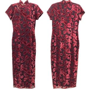 Elegant Red Floral Maxi Dress